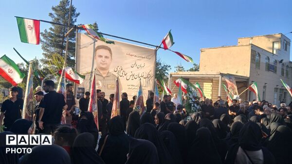 مراسم چهلمین روز شهادت سرهنگ خلبان «یونس حاجی عزیزی»