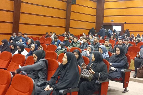 همایش ملی مربیان تربیت‌بدنی در بهارستان ۲