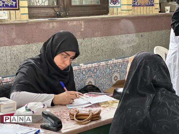 آواربرداری مناطق مسکونی آسیب‌دیده و خدمت‌رسانی  از حملات صهیونیستی آمریکایی در شهرک وحدت فردیس 