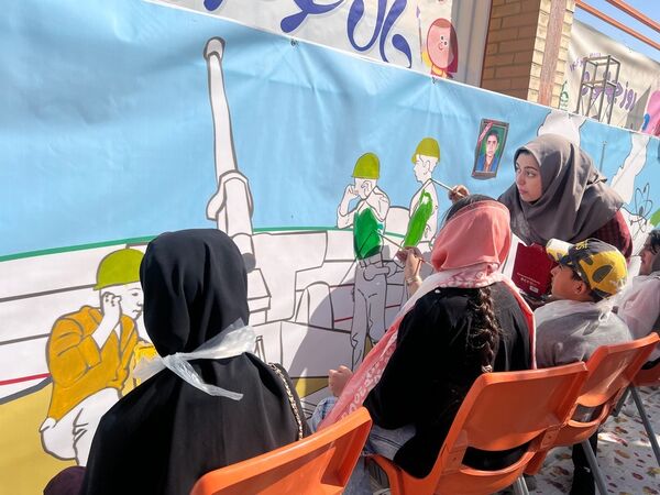 رنگ‌آمیزی دیوارنگاره‌ از ظهور تا مقاومت توسط کودکان و نوجوانان استان چهارمحال و بختیاری