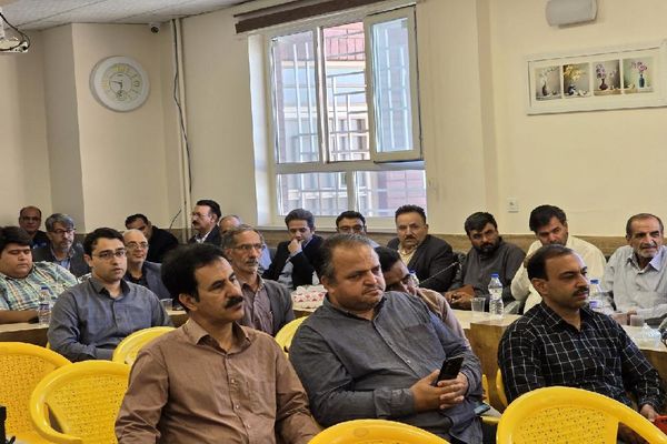 فصل تازه خدمت‌رسانی؛ مهدی ذبیحی بر سکوی مدیریت آموزش و پرورش گناباد