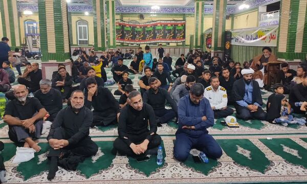تشییع آلاله گمنام فاطمی در بندرخمیر 