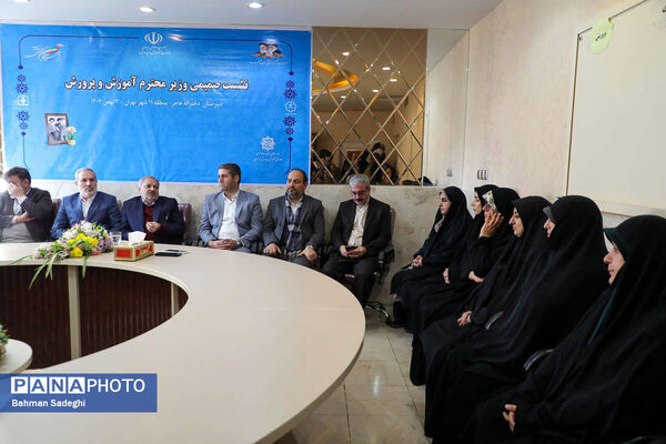 رشد فرهنگی و اجتماعی دانش‌آموزان نباید مغفول بماند
