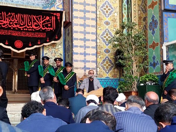 مراسم غبار روبی و زیارت ضریح مطهر سلطانعلی ابن امام محمد باقر (ع) در کربلای ایران 