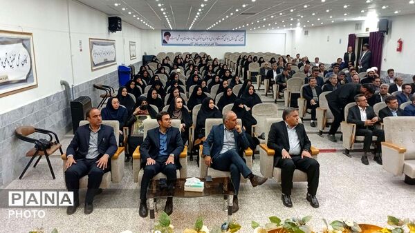 اجلاسیه مدیران مدارس شهرستان خلیل آباد