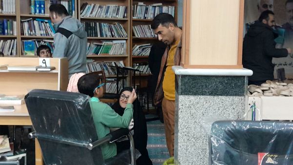 معتکفین با خانواده های خود دیدار کردند 