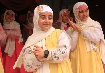 جشن روز دختر در دبستان حضرت معصومه(س) ناحیه 2 بهارستان