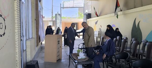 افتتاح یادمان شهدای کانون حضرت زینب (س)