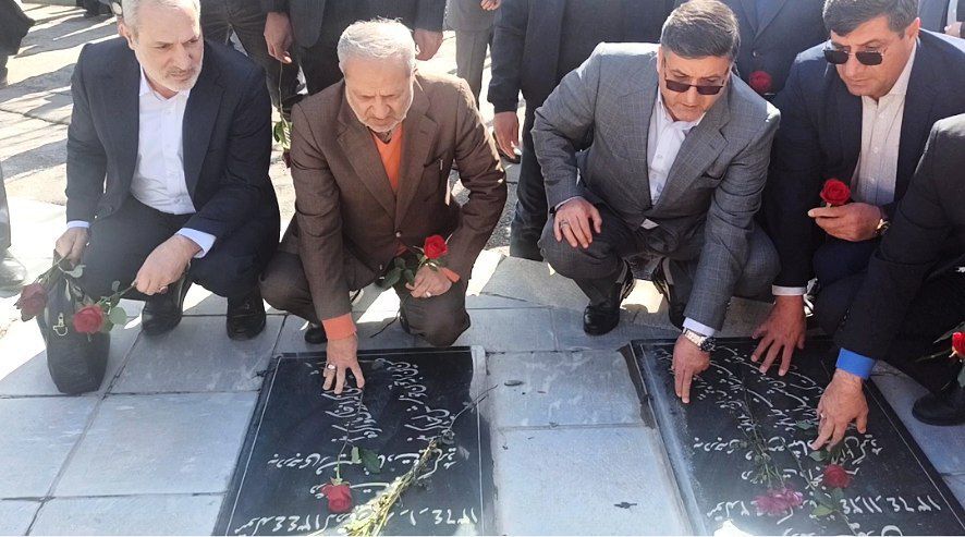وزیر آموزش و پرورش در گلزار شهدای شهرکرد