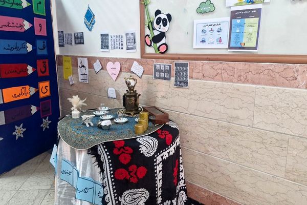هفته کتاب و کتاب خوانی در مدارس فشافویه؛ فرصتی برای رشد فرهنگی دانش آموزان