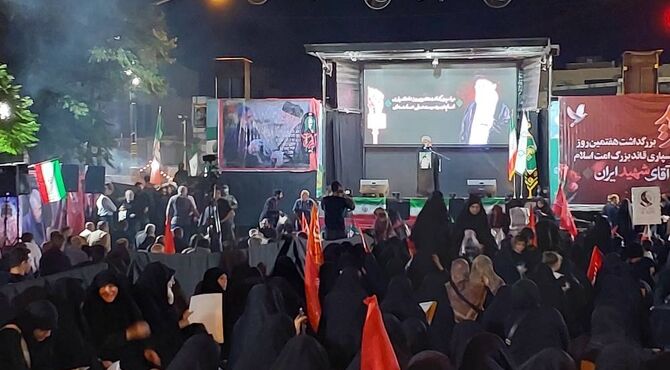 اجتماع بزرگ عزاداران خاکسپاری قائد شهید امت در خیابان جمهوری اسلامی