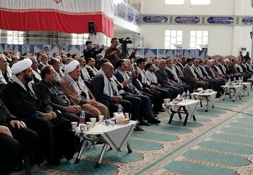 یاد سرداران و فرماندهان شهید لردگان، خانمیرزا و فلارد جاودانه شد