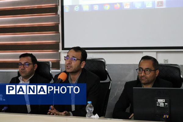 گردهمایی تخصصی مدیران مدارس ابتدایی شهرستان راز و جرگلان با معاون آموزش ابتدایی اداره‌کل استان و روسای ادارات