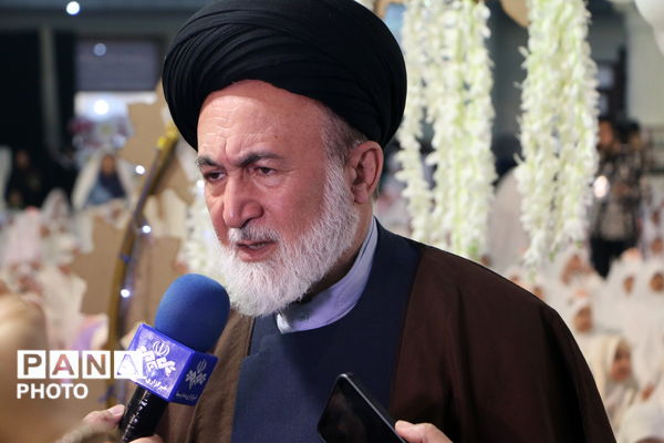 جشن تکلیف دختران؛ گامی معنوی در مسیر آرمان‌های تربیتی