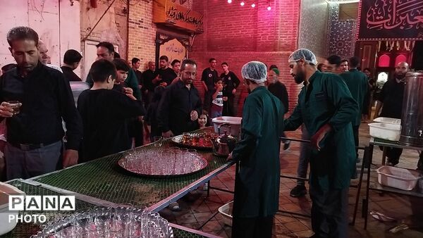 فعالیت چایخانه حضرت زهرا مسجد جامع شهرستان نیشابور