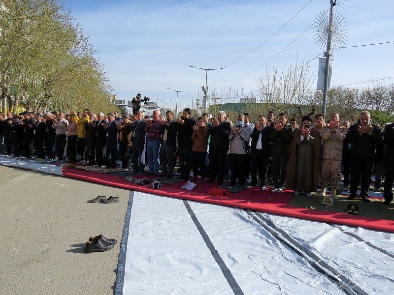 اقامه نماز عید فطر در شهرستان بجنورد 
