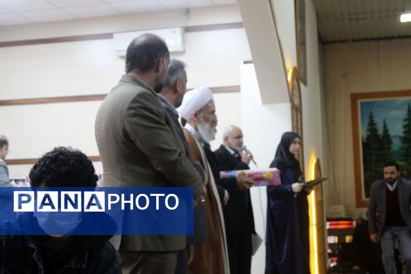 اختتامیه پنجمین دوره ملی لاله‌های روشن در مازندران 