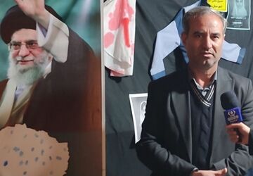 بازدید معاون پرورشی و فرهنگی اداره کل آموزش و پرورش خراسان شمالی از غرفه آموزش