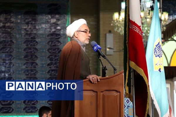 حضور پرشور مردم پاکدشت در نماز عید فطر