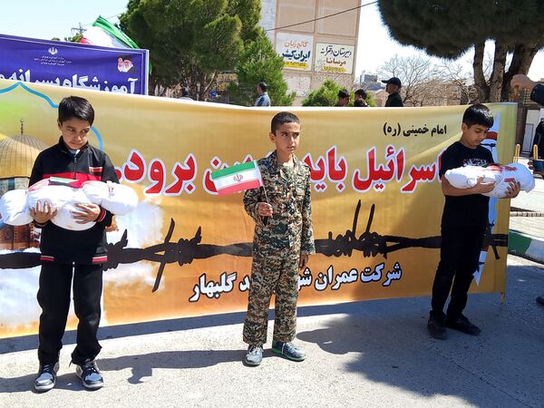 راهپیمایی باشکوه روز قدس در شهرستان گلبهار