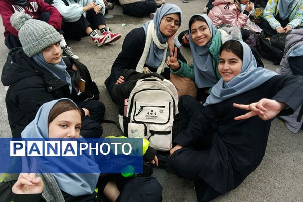 جشن میلاد امام زمان(عج) و ایام الله دهه فجر در مدارس شهرستان قدس