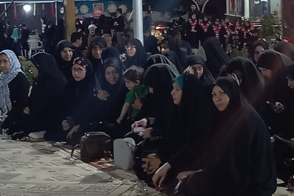 برگزاری مراسم سوگواری دانش‌آموزان و فرهنگیان  در شب‌های محرم 