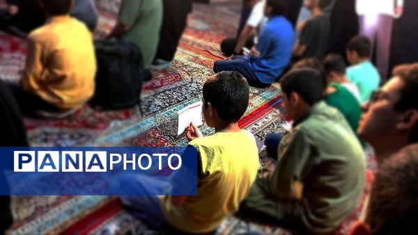 نقش آفرینی نوجوانان در خط ولایت جشن غدیر هیات دانش‌آموزی مسجد امام عصر (عج)