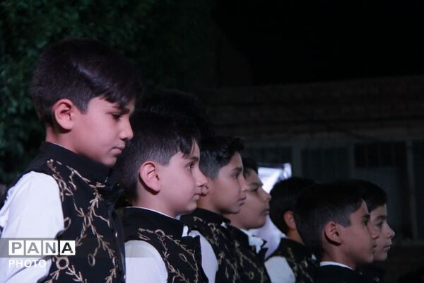یاور دیرینهٔ علم و ادب