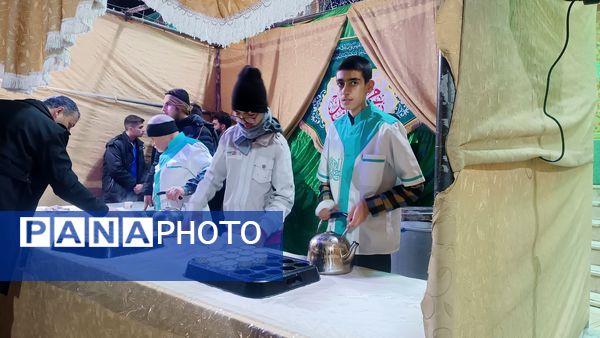 موکب پذیرایی مسجدالرضای نیشابور به‌مناسبت میلاد امام زمان (عج)