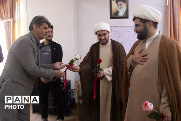 بازدید مدیرکل آموزش و پرورش خراسان رضوی از حوزه معاونت پرورشی و فرهنگی 