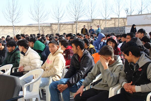 طنین زنگ انقلاب در هنرستان فارابی؛ آغاز شور و جشن دهه فجر در شهرستان سملقان