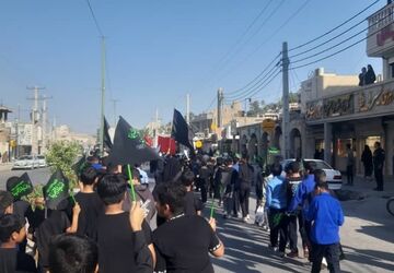 مراسم نوگلان فاطمی با حضور دو هزار دانش‌‌آموز در میناب 