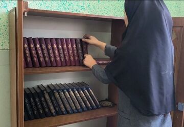 آیین غبارروبی و استقبال از ماه مبارک رمضان در آموزشگاه شهید فتحی‌پور بهارستان