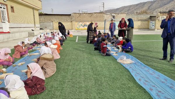 پویش صبحانه سالم در مدارس روستایی شهرستان باشت