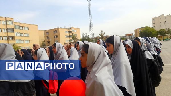 آیین بازگشایی مدارس در دبیرستان نورالهدی 