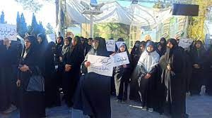 تجمع بانوان شهراصفهان  برای حمایت از مردم غزه
