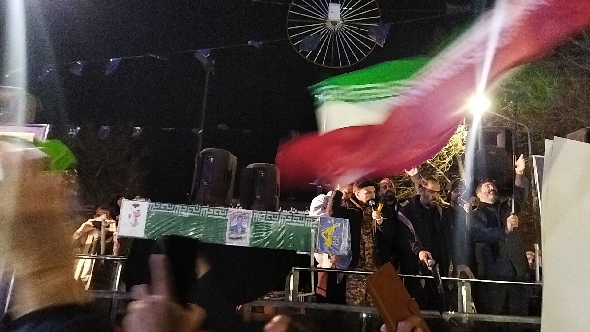 شهید هوا و فضا مهمان اجتماع مردم نیشابور شد 