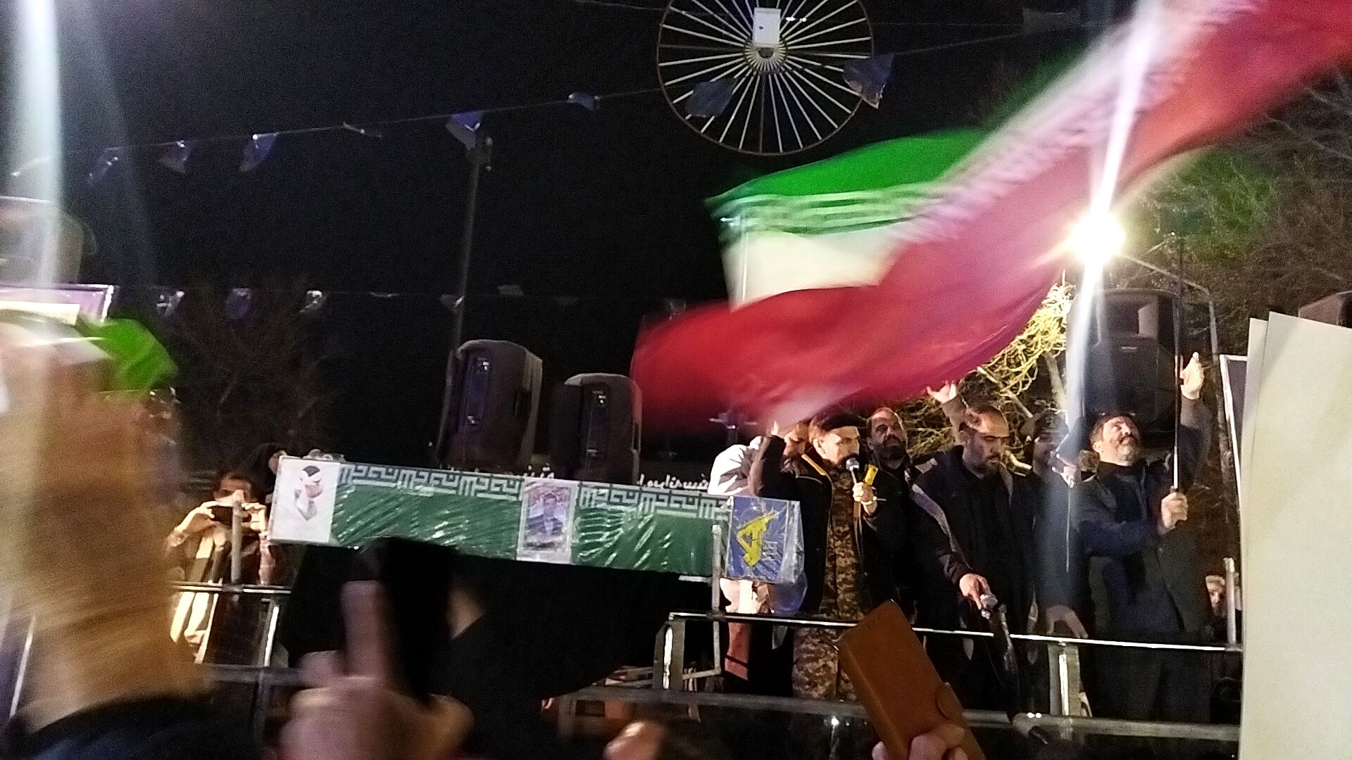 شهید هوا و فضا مهمان اجتماع مردم نیشابور شد 