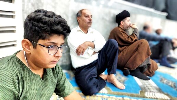 بر مشامم می‌‌‌رسد هر لحظه بوی کربلا
