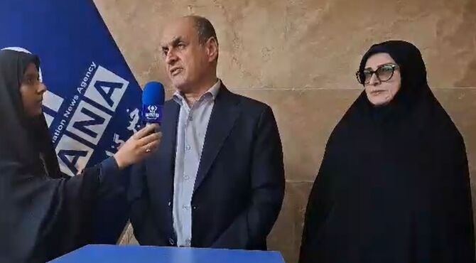 آیین بازگشایی مدارس گیلان در مدرسه مهر عظام رشت با حضور مسئولان