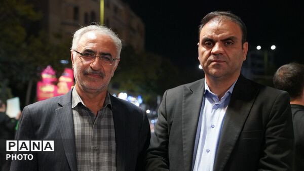 اجتماع دانش آموزان اصفهانی به مناسبت آغاز سال تحصیلی