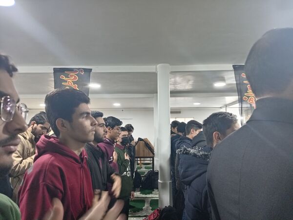 عزاداری شهادت حضرت فاطمه (س) در دبیرستان نمونه دولتی آیت الله خامنه‌ای