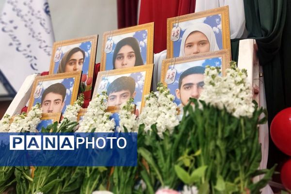  همایش یاوران انقلاب در اداره آموزش و پرورش رباط‌کریم