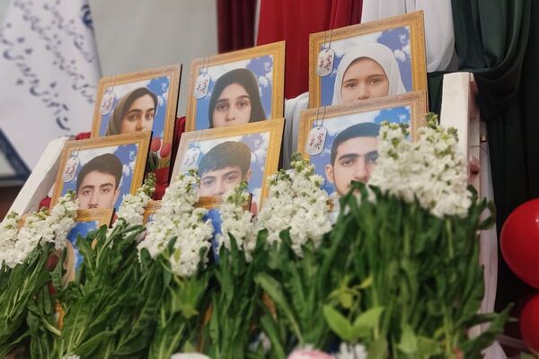  همایش یاوران انقلاب در اداره آموزش و پرورش رباط‌کریم