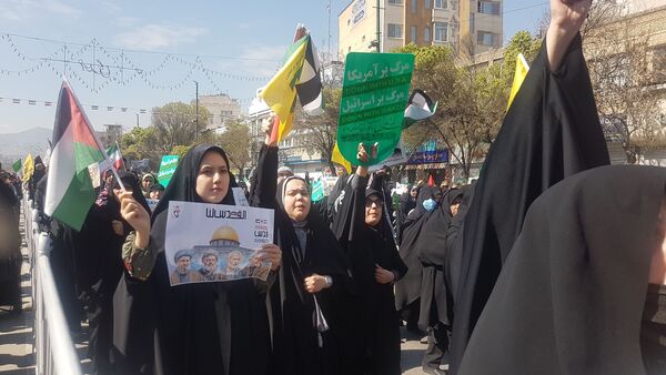 حضور پرشور و کوبنده مردم مشهد در راهپیمایی روز قدس
