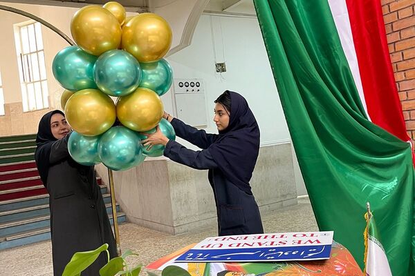 برگزاری جشن نیمه شعبان و در هنرستان کارآفرینان
