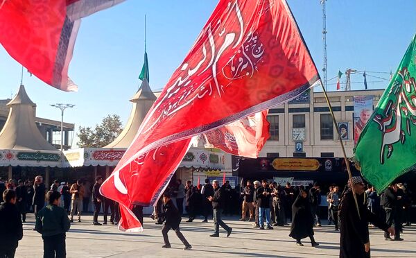 بزرگترین اطعام فاطمی کشور در مراسم استقبال از شهدا