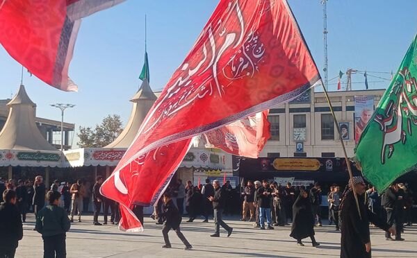 بزرگترین اطعام فاطمی کشور در مراسم استقبال از شهدا