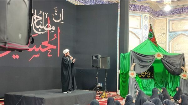 شیرخوارگان حسینی در مسجد جامع امام محمدباقر (ع)