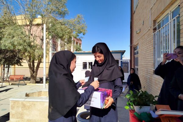 جشن عاطفه‌ها در ثلاث باباجانی 